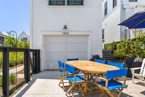 Single Family Residence in Johns Island SC 1466 Mizzen Alley Aly 29.jpg