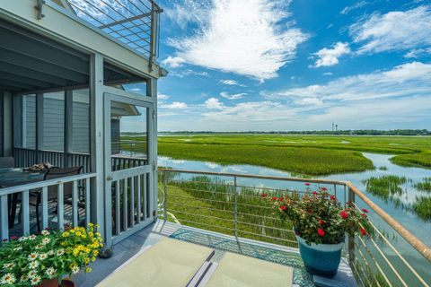 Condominium in Folly Beach SC 242 Little Oak Drive.jpg