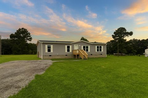 Manufactured Home in Bowman SC 201 Grassy Lane.jpg