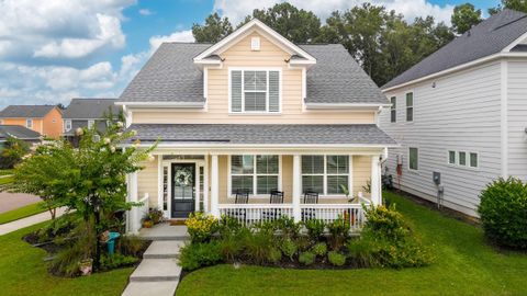 Single Family Residence in Summerville SC 98 Crossandra Ave Avenue.jpg
