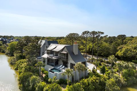 Single Family Residence in Kiawah Island SC 20 Old Cedar Lane.jpg