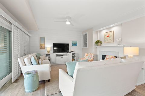 Condominium in Kiawah Island SC 4947 Green Dolphin Way 23.jpg