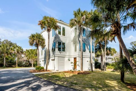 Single Family Residence in Isle of Palms SC 23 Fairway Village Lane.jpg