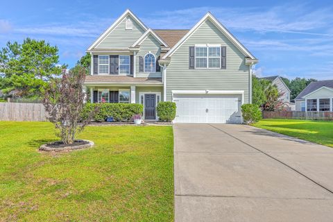 Single Family Residence in Moncks Corner SC 302 Southern Sugar Avenue.jpg