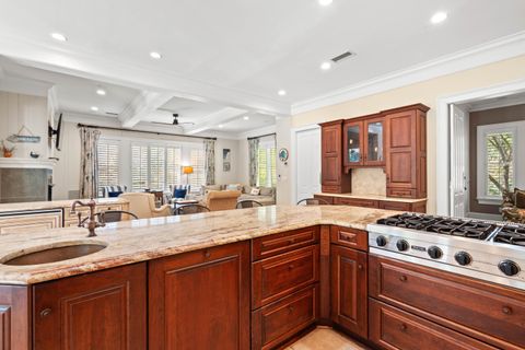 Single Family Residence in Kiawah Island SC 14 Royal Beach Drive 23.jpg