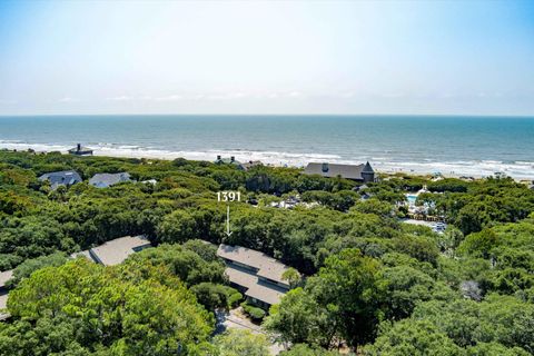 Condominium in Kiawah Island SC 1391 Dunlin Court.jpg