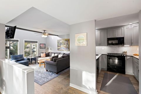 Condominium in Kiawah Island SC 4364 Sea Forest Drive 5.jpg