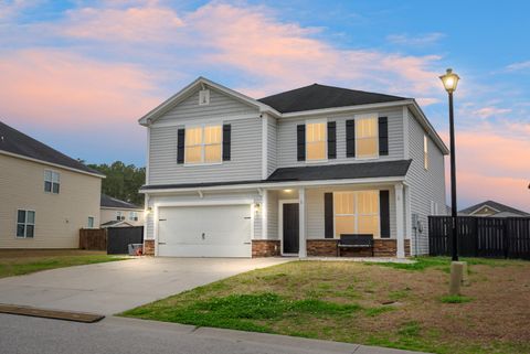 Single Family Residence in Summerville SC 619 Ravens Wood Road.jpg