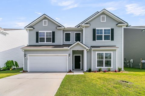 Single Family Residence in Summerville SC 442 Silent Bluff Drive.jpg