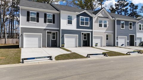 Condominium in Summerville SC 2504 Scarlett Maple Street.jpg