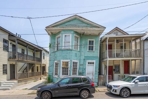 Duplex in Charleston SC 88 Hanover Street #A & B.jpg