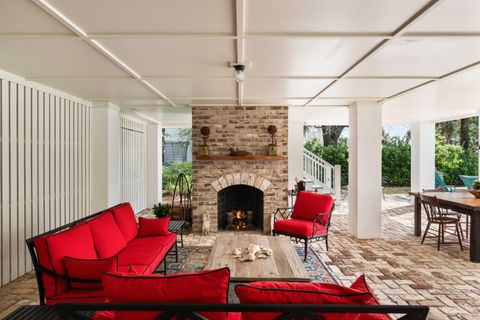 Single Family Residence in Sullivans Island SC 2114 Pettigrew Street 44.jpg