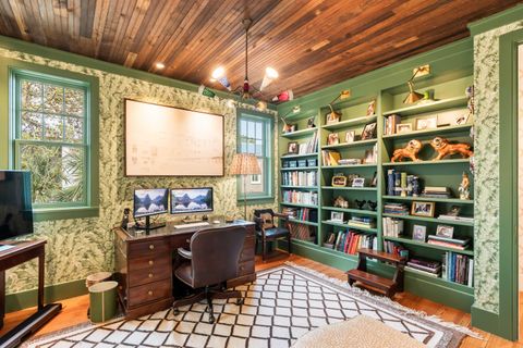 Single Family Residence in Sullivans Island SC 2114 Pettigrew Street 20.jpg