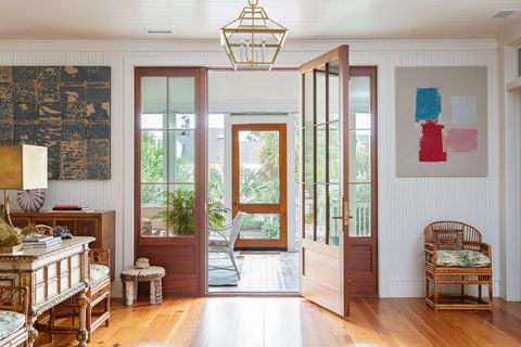 Single Family Residence in Sullivans Island SC 2114 Pettigrew Street 10.jpg