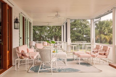 Single Family Residence in Sullivans Island SC 2114 Pettigrew Street 3.jpg