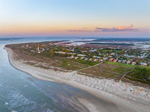 Single Family Residence in Sullivans Island SC 2114 Pettigrew Street 59.jpg