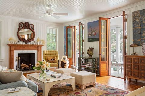 Single Family Residence in Sullivans Island SC 2114 Pettigrew Street 8.jpg