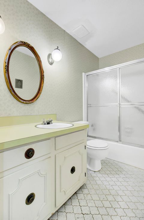 Single Family Residence in Summerville SC 109 Lakeview Drive 27.jpg