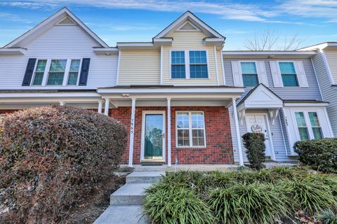 Townhouse in North Charleston SC 7963 Shadow Oak Drive.jpg