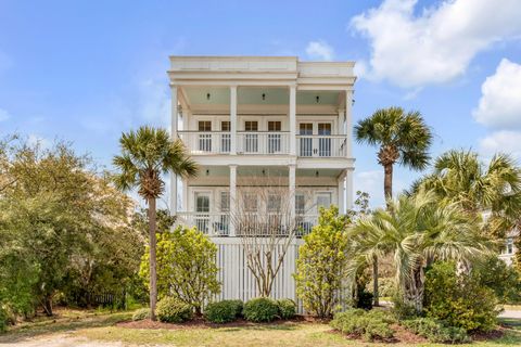 Single Family Residence in Sullivans Island SC 904 Middle Street.jpg