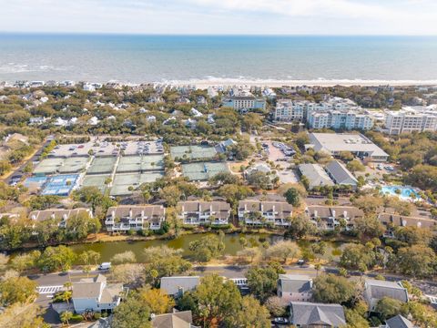 Townhouse in Isle of Palms SC 32 Back Court.jpg