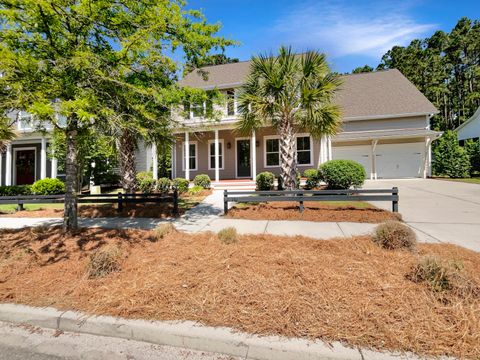 Single Family Residence in Summerville SC 350 Oak Park Street.jpg