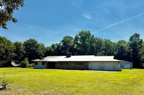 Single Family Residence in Bonneau SC 1474 Mandella Road.jpg