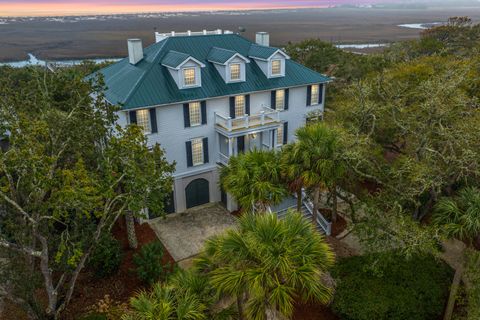 Single Family Residence in Edisto Island SC 944 Hammocks Way.jpg