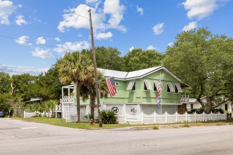 Single Family Residence in Sullivans Island SC 2218 Myrtle Avenue.jpg