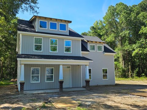 Single Family Residence in Awendaw SC 6343 N Hwy 17.jpg