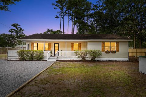 Single Family Residence in Ladson SC 802 Royle Road.jpg