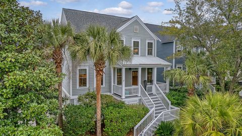Single Family Residence in Charleston SC 303 S Ladd Court.jpg