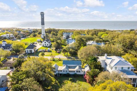 Single Family Residence in Sullivans Island SC 1808 Ion Avenue 2.jpg
