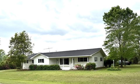 Single Family Residence in Neeses SC 321 Middle Willow Road.jpg