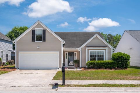 Single Family Residence in Charleston SC 1315 Palm Cove Drive.jpg