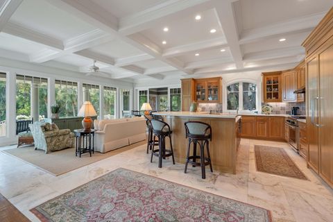 Single Family Residence in Kiawah Island SC 200 Belted Kingfisher Road 15.jpg