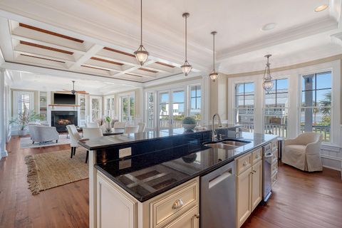 Single Family Residence in Sullivans Island SC 3030 Marshall Boulevard 12.jpg