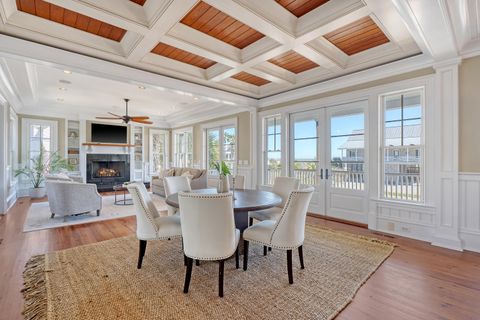 Single Family Residence in Sullivans Island SC 3030 Marshall Boulevard 3.jpg