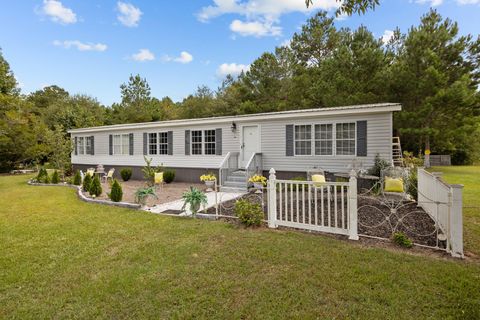 Manufactured Home in Cope SC 138 Winewood Drive 1.jpg