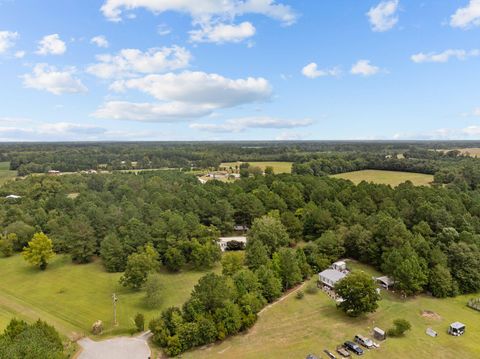 Manufactured Home in Cope SC 138 Winewood Drive 16.jpg