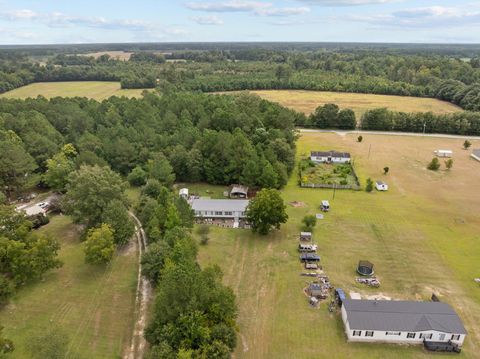 Manufactured Home in Cope SC 138 Winewood Drive 21.jpg