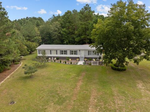 Manufactured Home in Cope SC 138 Winewood Drive 10.jpg