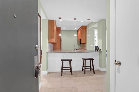 Condominium in Kiawah Island SC 4901 Green Dolphin Way 20.jpg