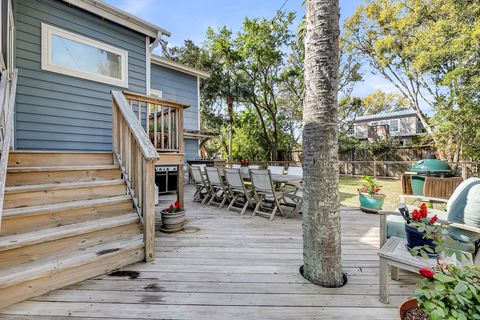 Single Family Residence in Sullivans Island SC 2530 Jasper Boulevard 29.jpg