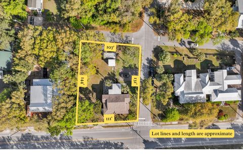 Single Family Residence in Sullivans Island SC 2530 Jasper Boulevard 3.jpg
