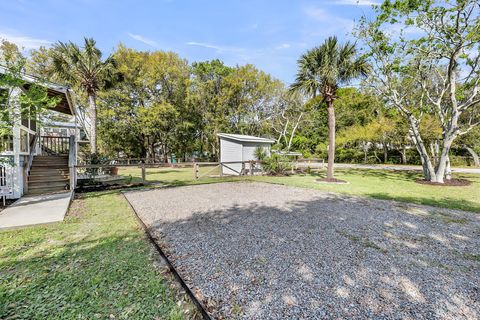 Single Family Residence in Sullivans Island SC 2530 Jasper Boulevard 44.jpg