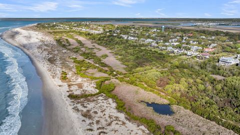 Single Family Residence in Sullivans Island SC 2530 Jasper Boulevard 7.jpg