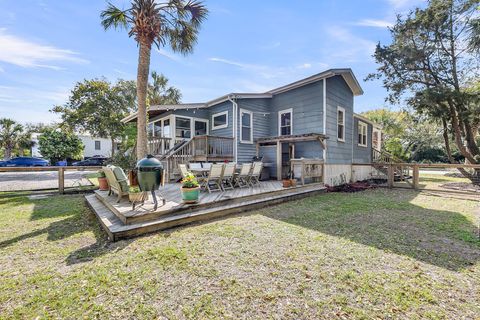 Single Family Residence in Sullivans Island SC 2530 Jasper Boulevard 41.jpg