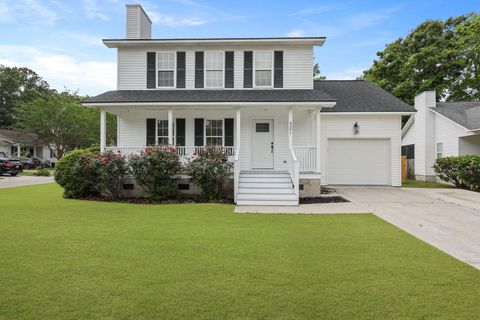 Single Family Residence in North Charleston SC 4301 Trevor Street.jpg