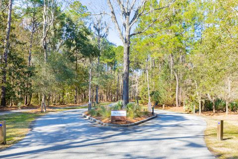 Single Family Residence in Johns Island SC 1519 John Fenwick Lane.jpg